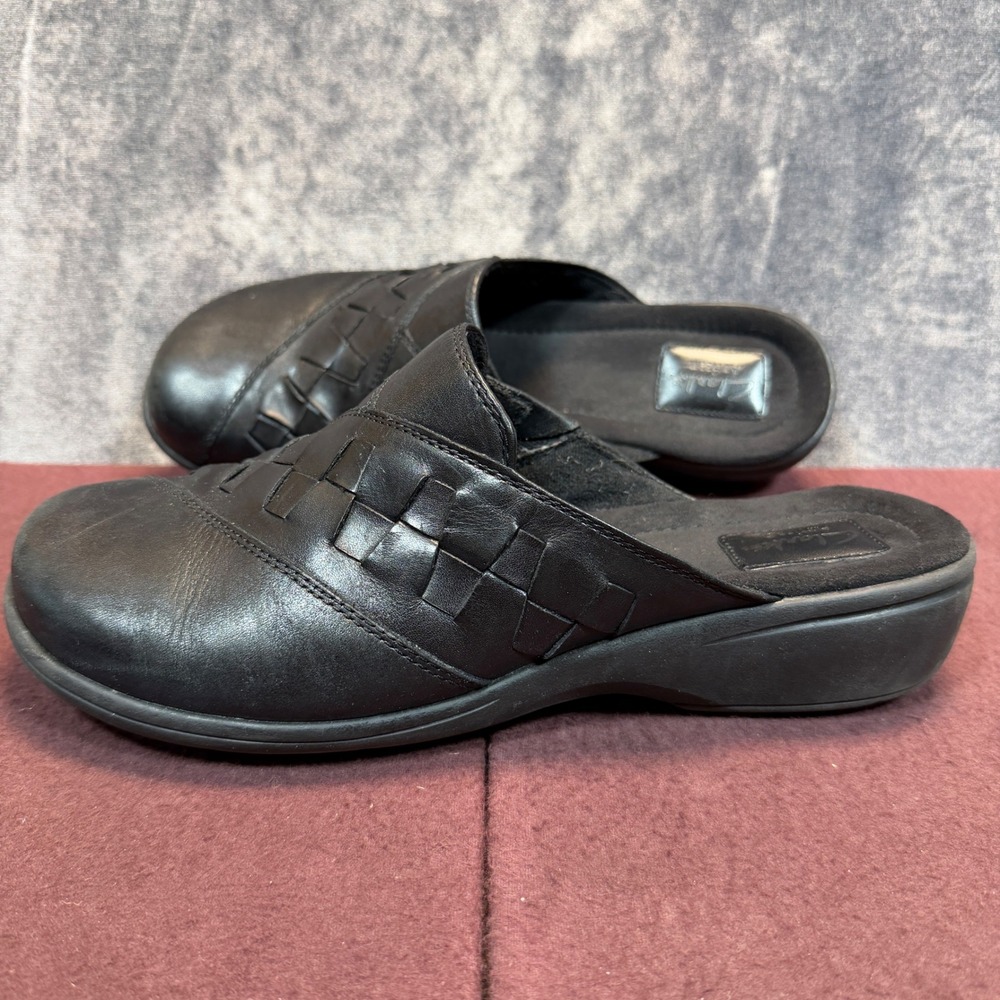 Clarks Artisan Mules Womens Black Regular 9 1/2 Woven Leather Comfort Slip On